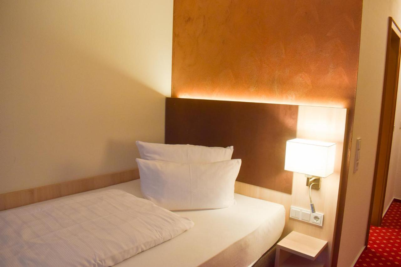 Akzent Hotel Jonathan Lippstadt Exteriör bild