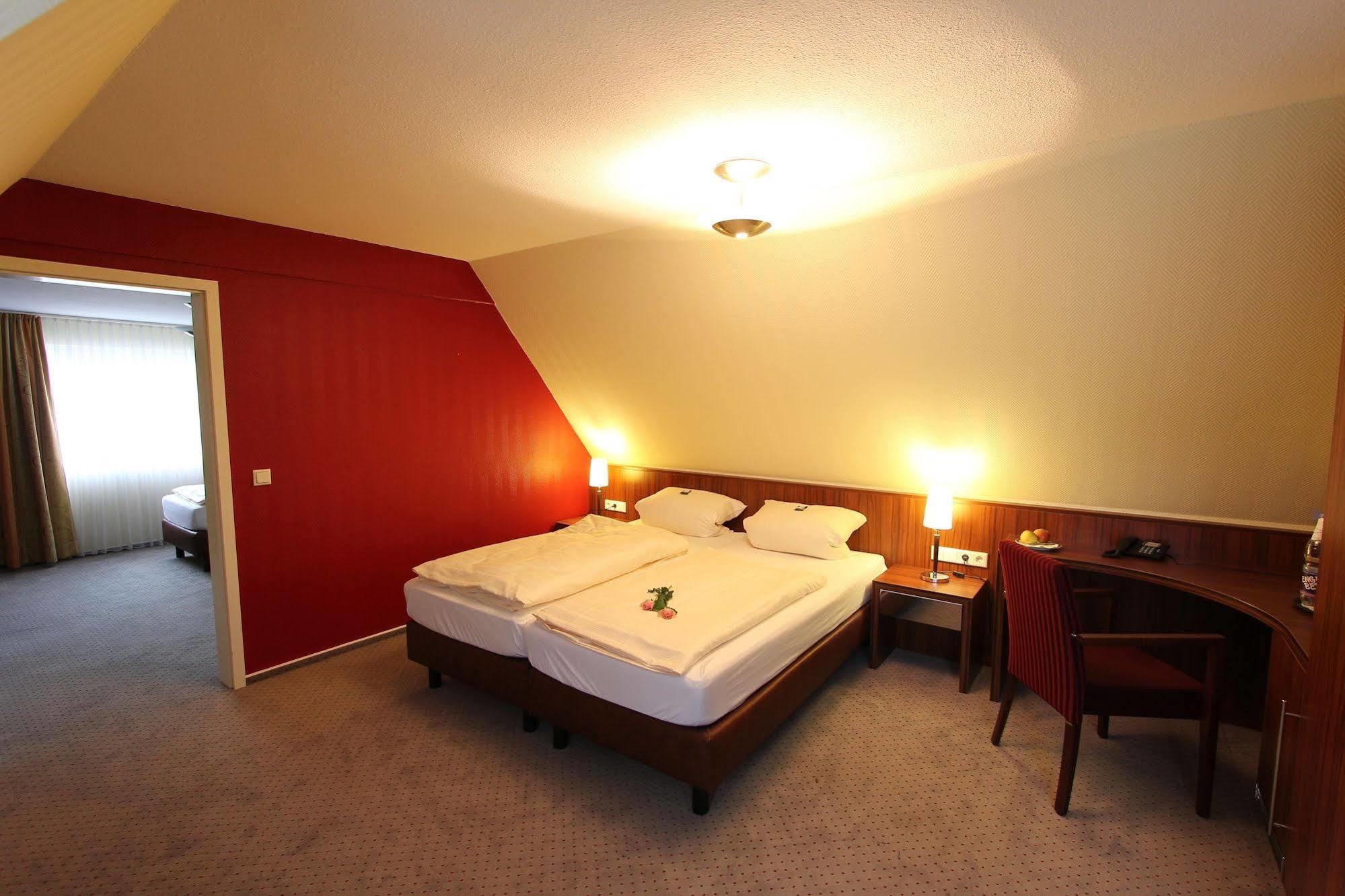 Akzent Hotel Jonathan Lippstadt Exteriör bild